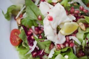 How to Make Seafood Salad Dreamlight Valley